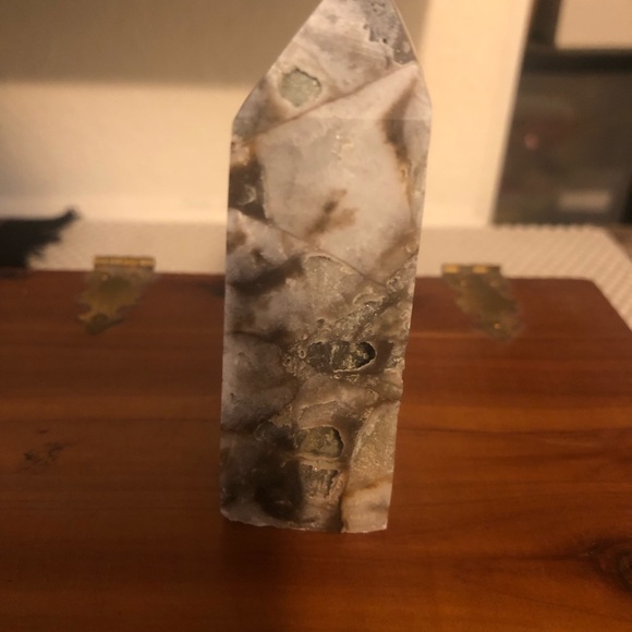 Sphalerite Tower w/ Druzy - Approx: 3.5” - Picture 4 of 9